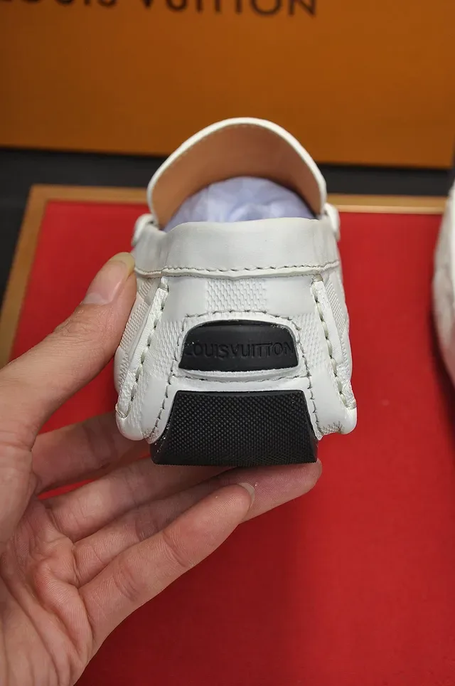 Louis Vuitton White Silver Quilted Leather Metal Buckle Strap Loafer 2