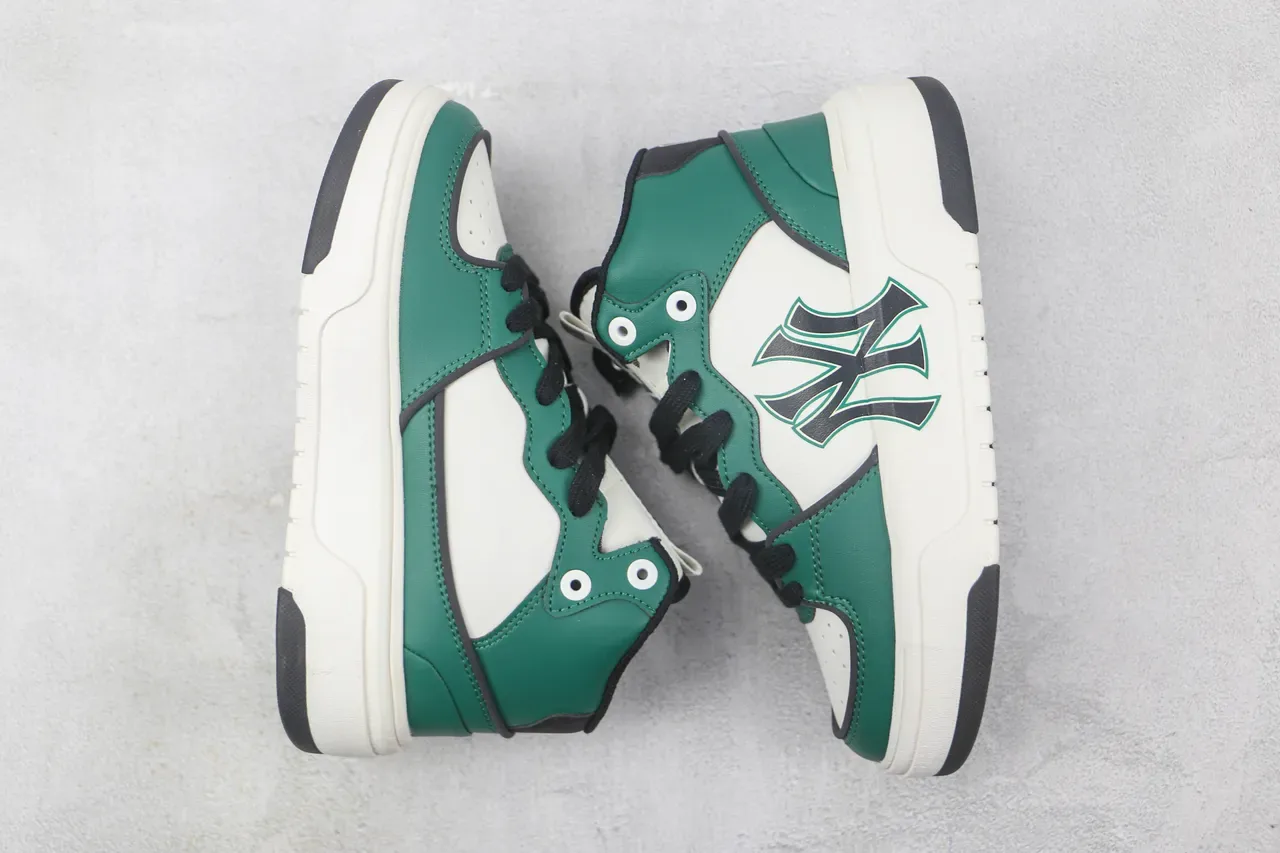 Mitchell & Ness NY Yankees High Top Vert Blanc Noir Lifestyle Sneakers 2