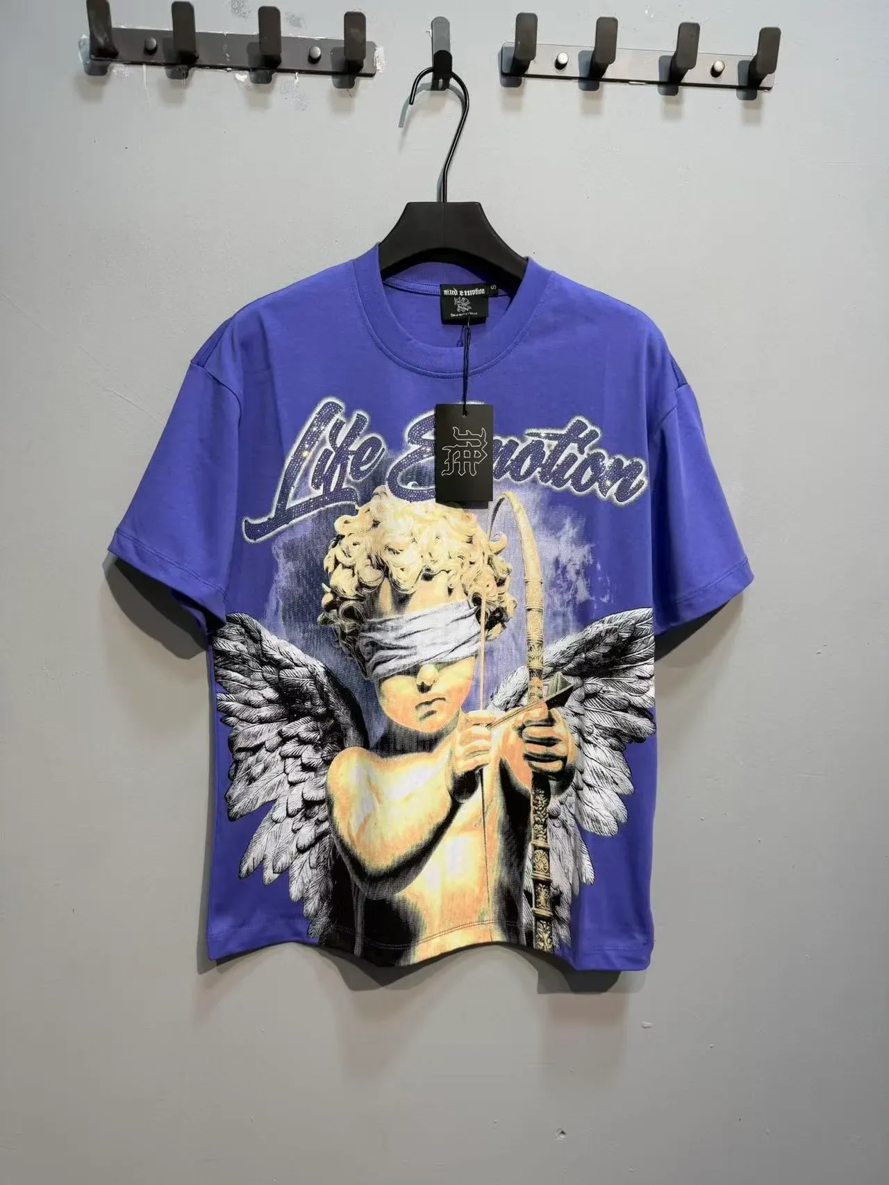Mixed Emotion Life Emotion Cherub Graphic T-Shirt 12