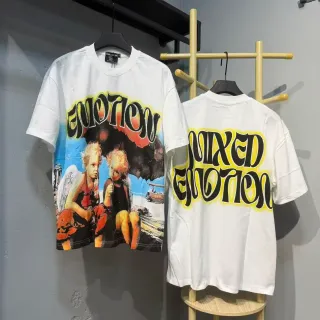 Camiseta Mixed Emotion blanca multicolor con estampado gráfico corte oversized