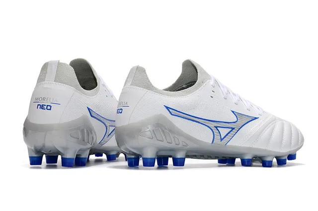Mizuno Morelia Neo Blanc et Bleu Terrain ferme Chaussures de football 5