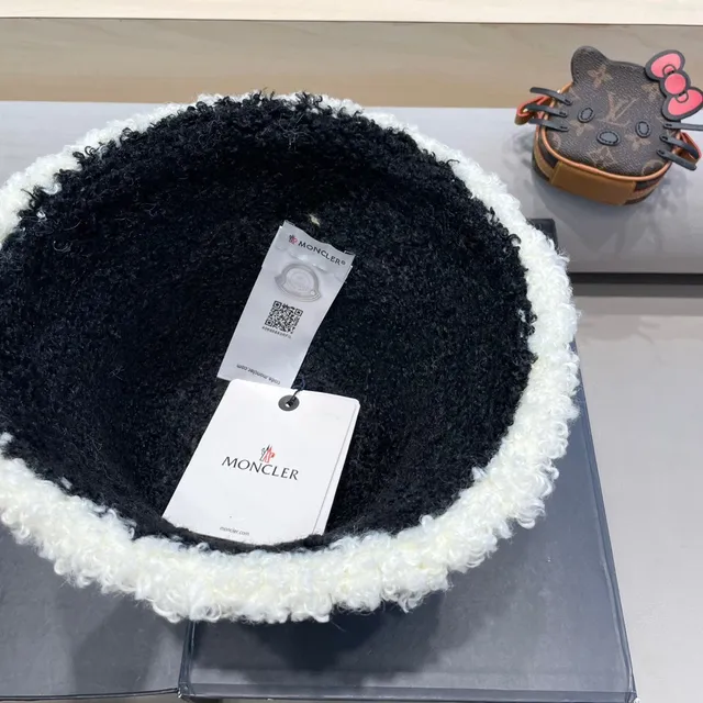 Moncler Black White Textured Bouclé Wool Shearling Trim Bucket Hat 2