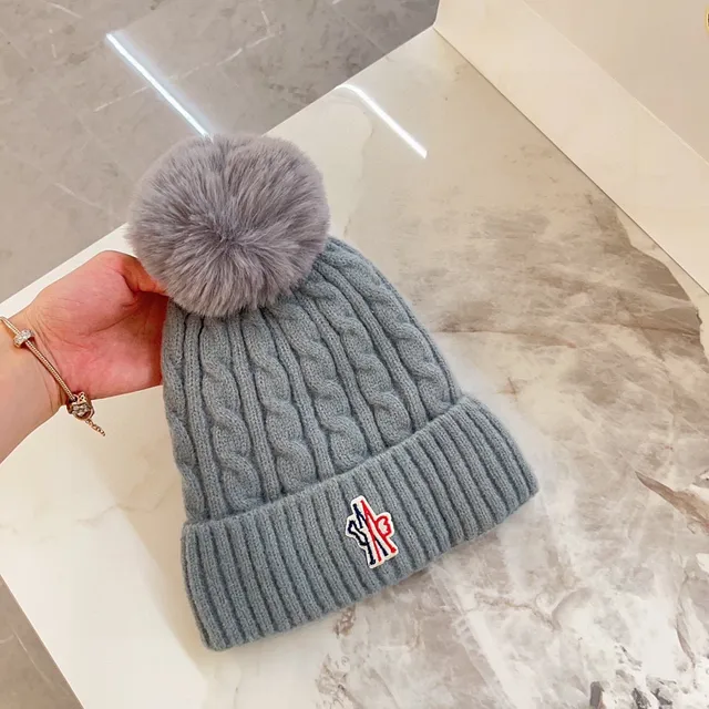 Moncler Boné Cinza Vermelho Tricô Cable Punho Acanalado 6