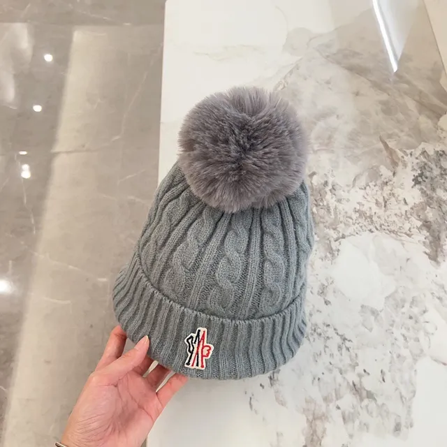 Moncler Boné Cinza Vermelho Tricô Cable Punho Acanalado 9