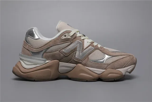 New Balance 9060 beige e prata tênis lifestyle 8