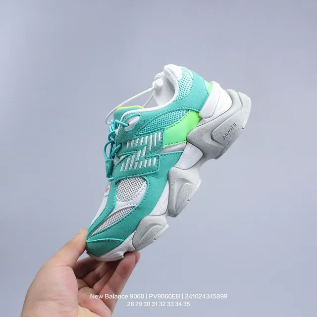New Balance 9060 bege cinza marinho tênis chunky 8