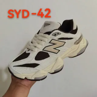 New Balance 9060 Off-White أسود كبير الحذوة حذاء رياضي