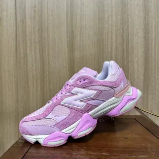 New Balance 9060 حذاء رياضي سميك النعل بلون باستيل وردي لافندر