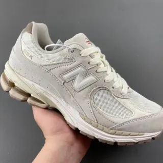 New Balance Beige White Mesh And Suede Upper Dual-Density Foam Midsole Lifestyle Sneakers