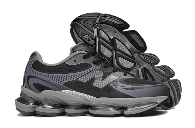 New Balance أحذية رياضية أسلوب حياة أسود رمادي وسط شفاف مقسم Pod شبكي وتداخل مواد اصطناعية 4