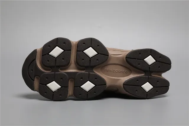 New Balance Marrom Bege Sola Grossa Camurça e Malha Superior Tênis Lifestyle 6