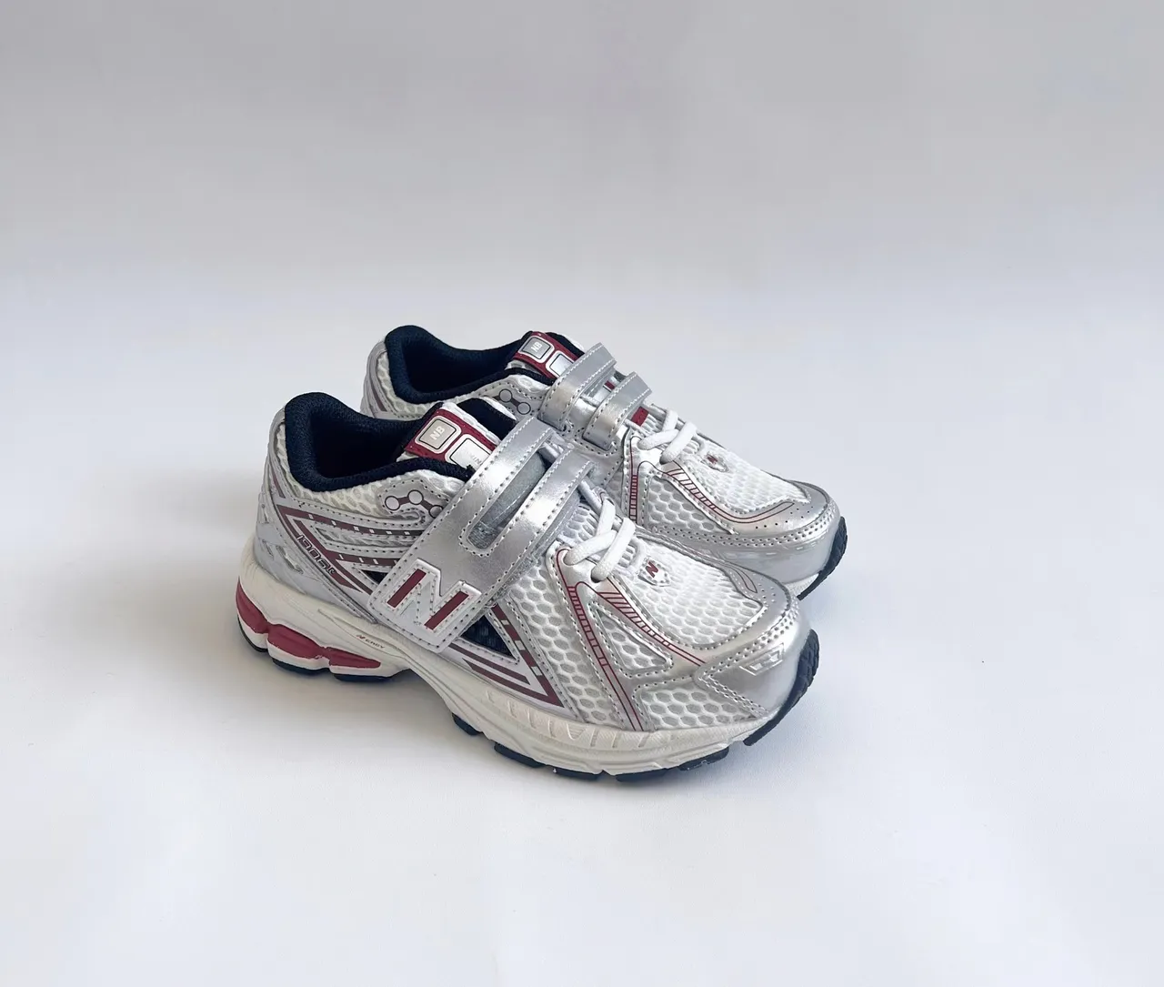 New Balance Chaussures de course Gris Rose Tige en maille Détails synthétiques 7