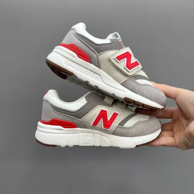 New Balance Chaussures Lifestyle Gris Blanc à Fermeture Velcro avec Sangle, Haut en Maille-Suede à Couches 16