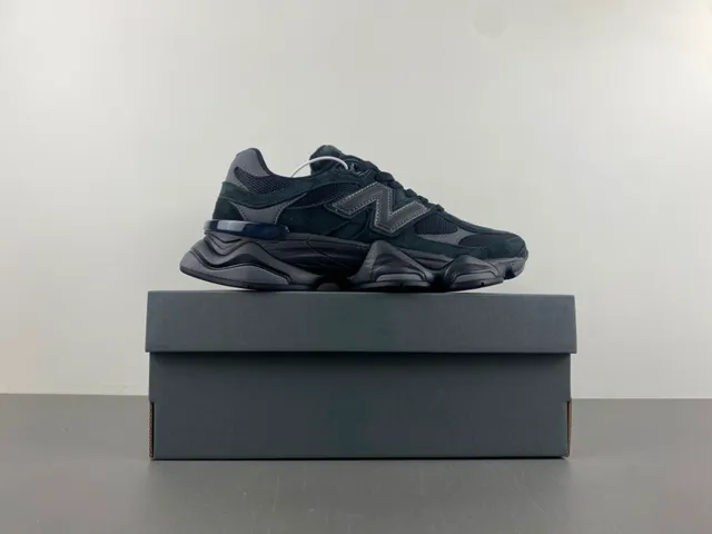 New Balance Verde Preto Solado Multicamadas Camurça e Malha Superior Tênis Chunky 15