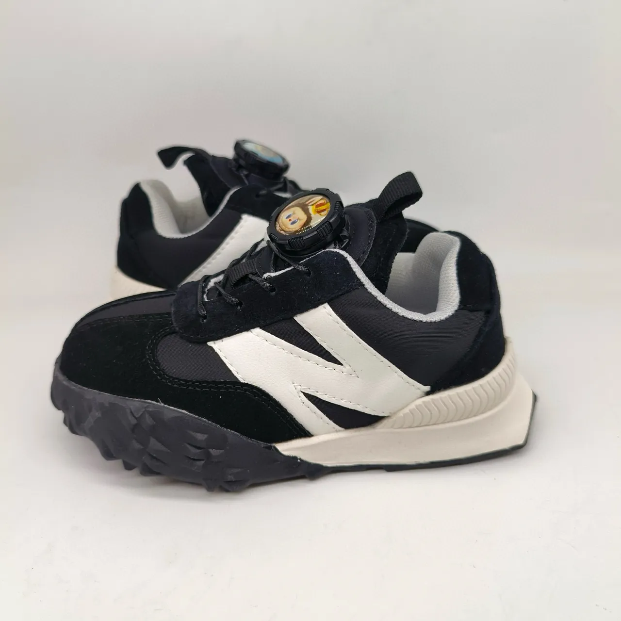 New Balance متعدد الألوان ريترو رانر متعدد الطبقات سويدي أسلوب حياة سنيكرز 11