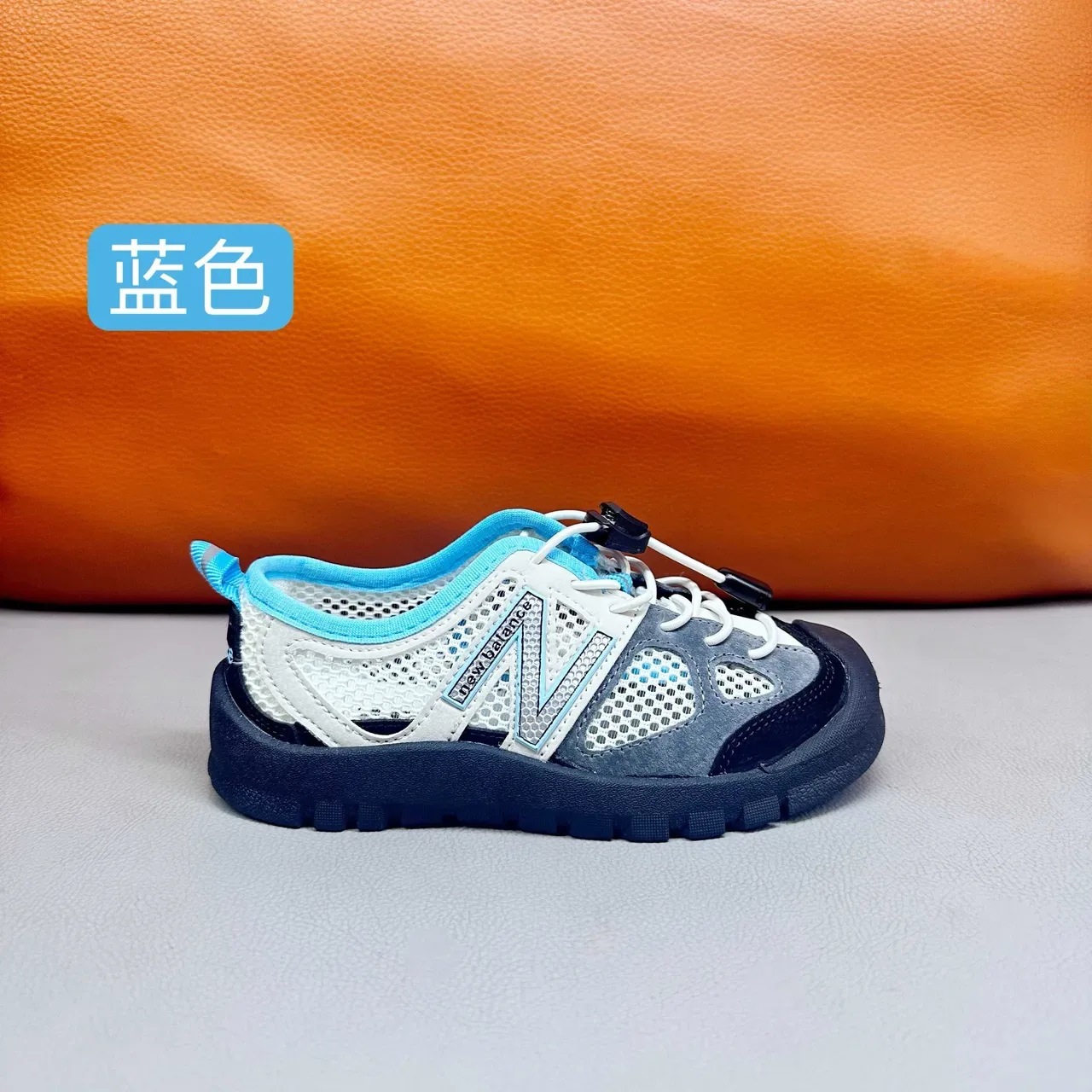 New Balance Tênis rosa roxo com upper de malha, sem cadarço, fechamento toggle 5