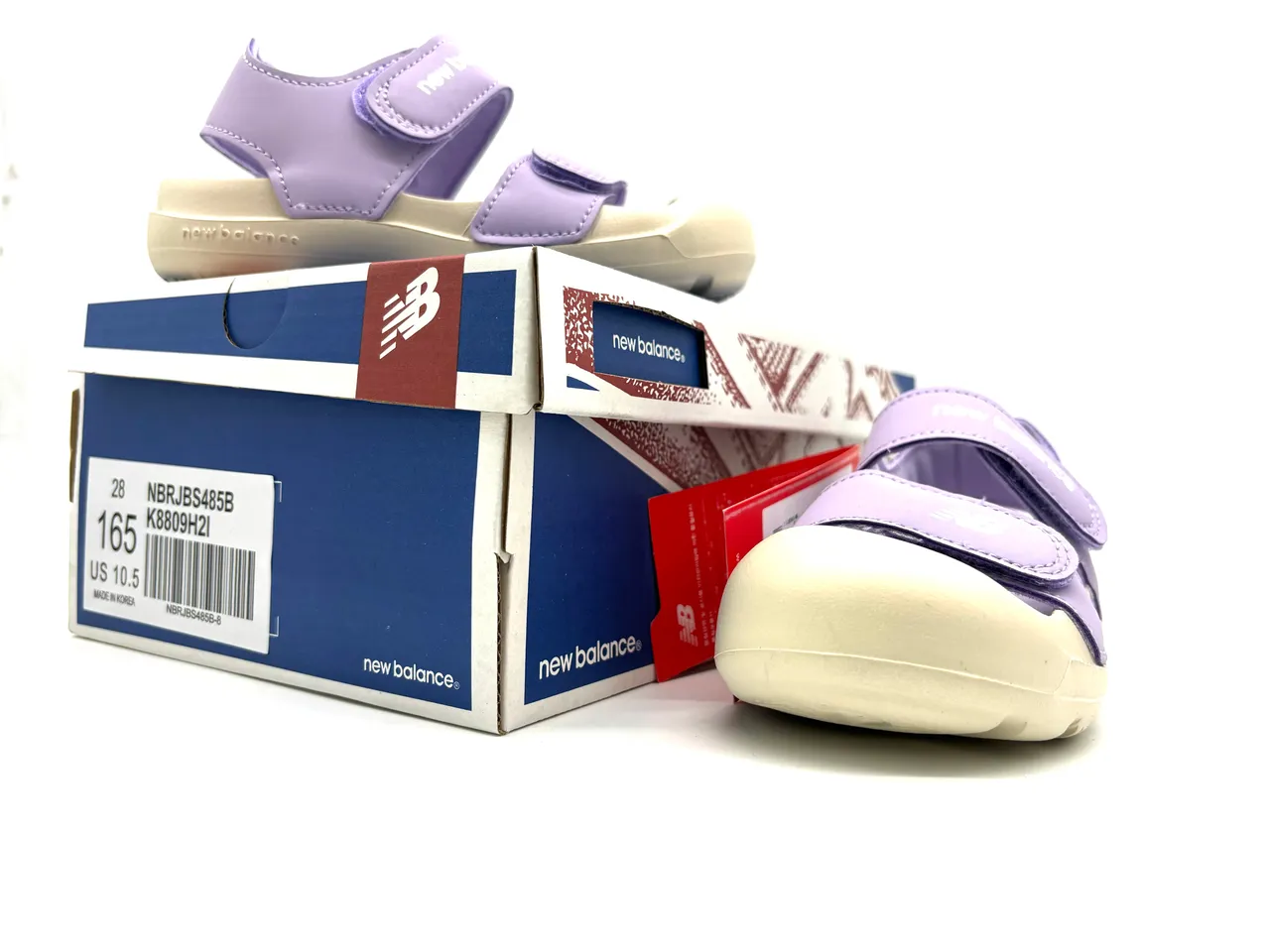 New Balance Sandales Casual à deux brides avec fermeture Velcro semelle en caoutchouc moulé en violet et rose 14