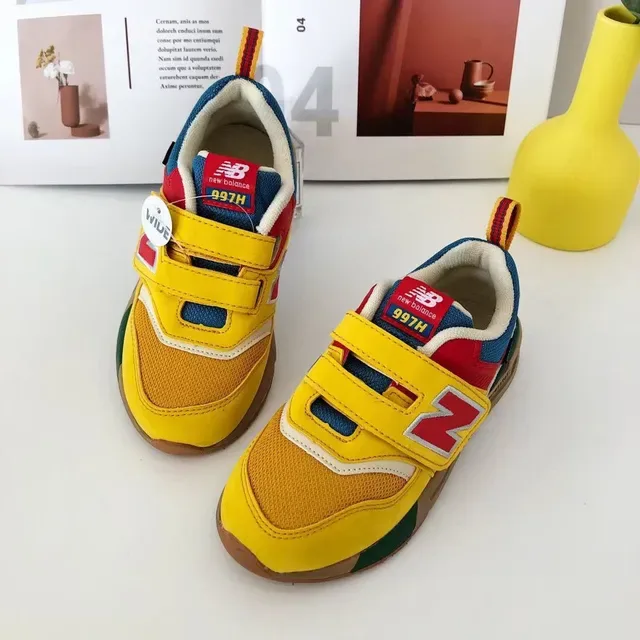 New Balance Amarelo Vermelho Low-Top Velcro Strap Closure Lifestyle Sneakers 2