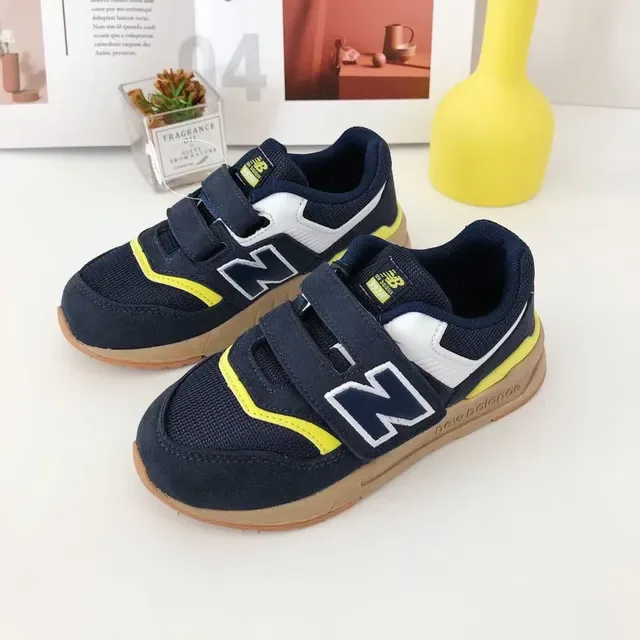 New Balance Amarelo Vermelho Low-Top Velcro Strap Closure Lifestyle Sneakers 15