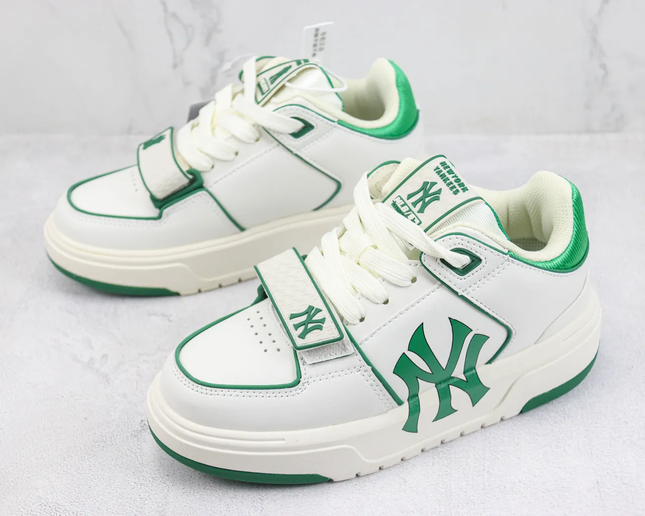 New Era White Green Platform Sole Bold Side Logo Lifestyle Sneakers 4