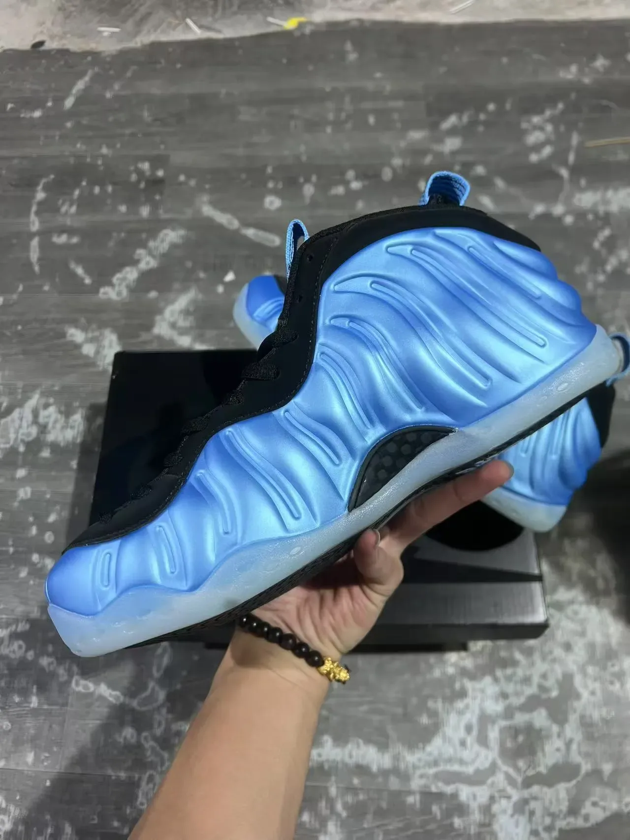 Nike Air Foamposite One Metallic Blue Black Lifestyle Sneakers 5
