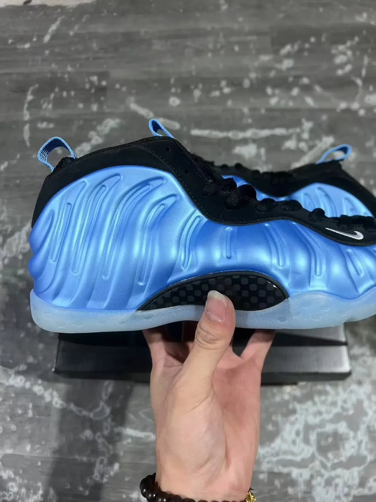 Nike Air Foamposite One Metallic Blue Black Lifestyle Sneakers 7