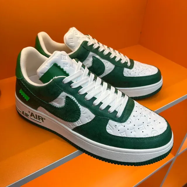 Nike Air Force 1 Sneakers Lifestyle Blanc et Vert Monogramme 8