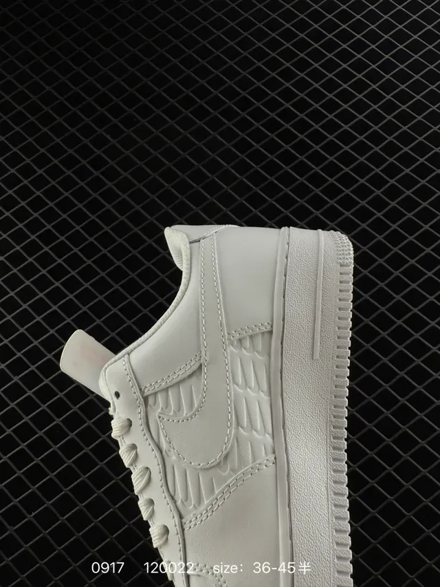 Nike Air Force 1 White Blue Low-Top Silhouette Textured Side Paneling Lifestyle Sneakers 3
