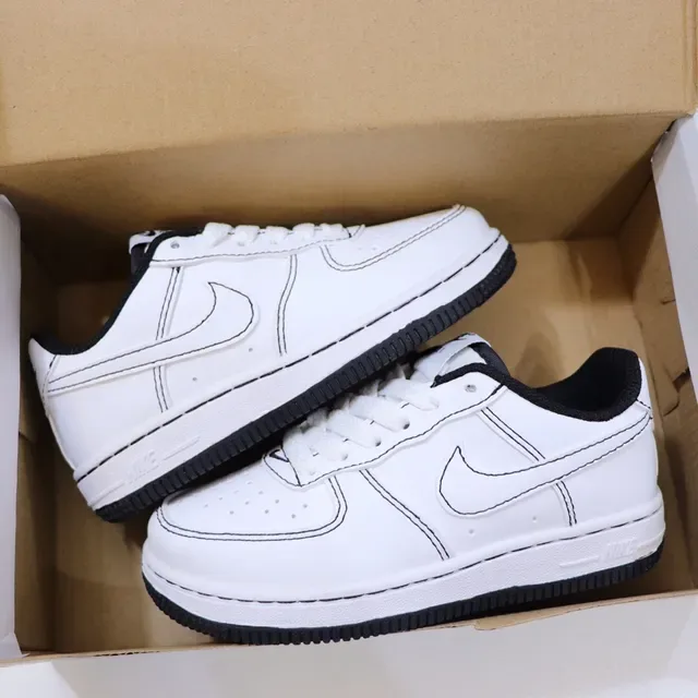 Nike Air Force 1 White Red Lifestyle Sneakers 8