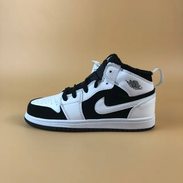 Nike Air Jordan 1 High Black White Orange Basketball Shoes 3