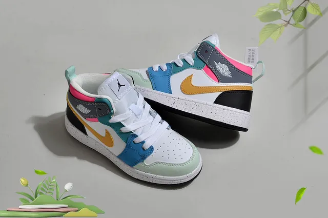 Nike Air Jordan 1 High Teal and White Basketball Shoes 18