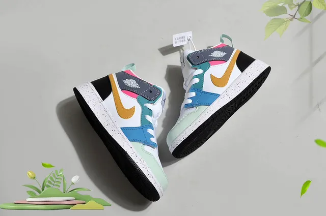 Nike Air Jordan 1 High Teal and White Basketball Shoes 21