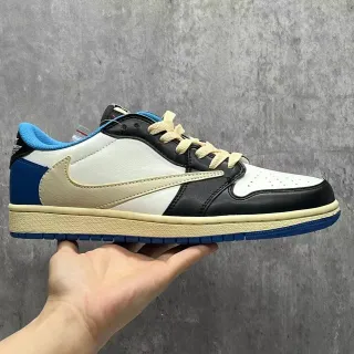Nike Air Jordan 1 Low 黑色蓝色轮廓 多面板皮革构造 生活方式运动鞋