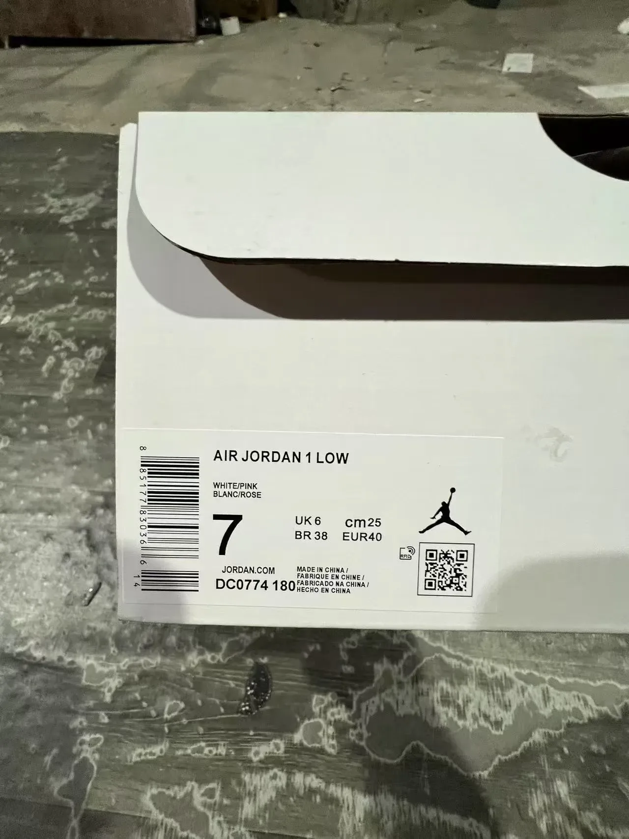 Nike Air Jordan 1 Low Coral Pink White Lifestyle Sneakers 9