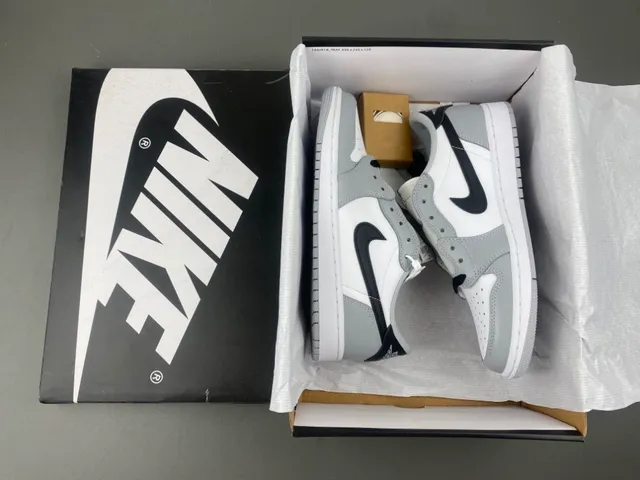 Nike Air Jordan 1 Low Gray White Navy Lifestyle Sneakers 12