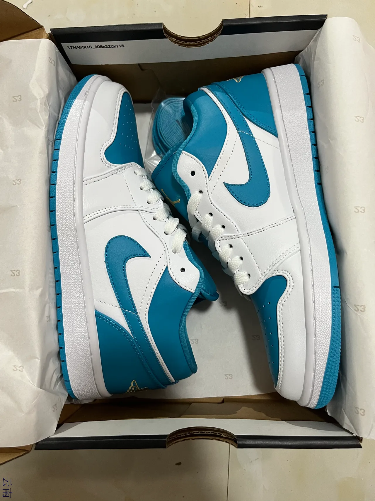 Nike Air Jordan 1 Low White and Blue Lifestyle Sneakers 7