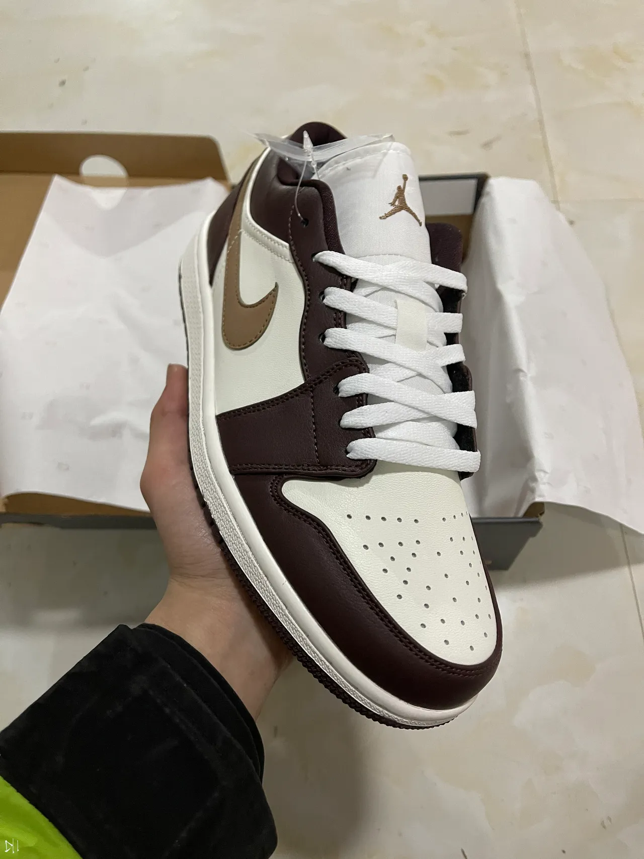 Nike Air Jordan 1 Low White Brown Tan Lifestyle Sneakers 2