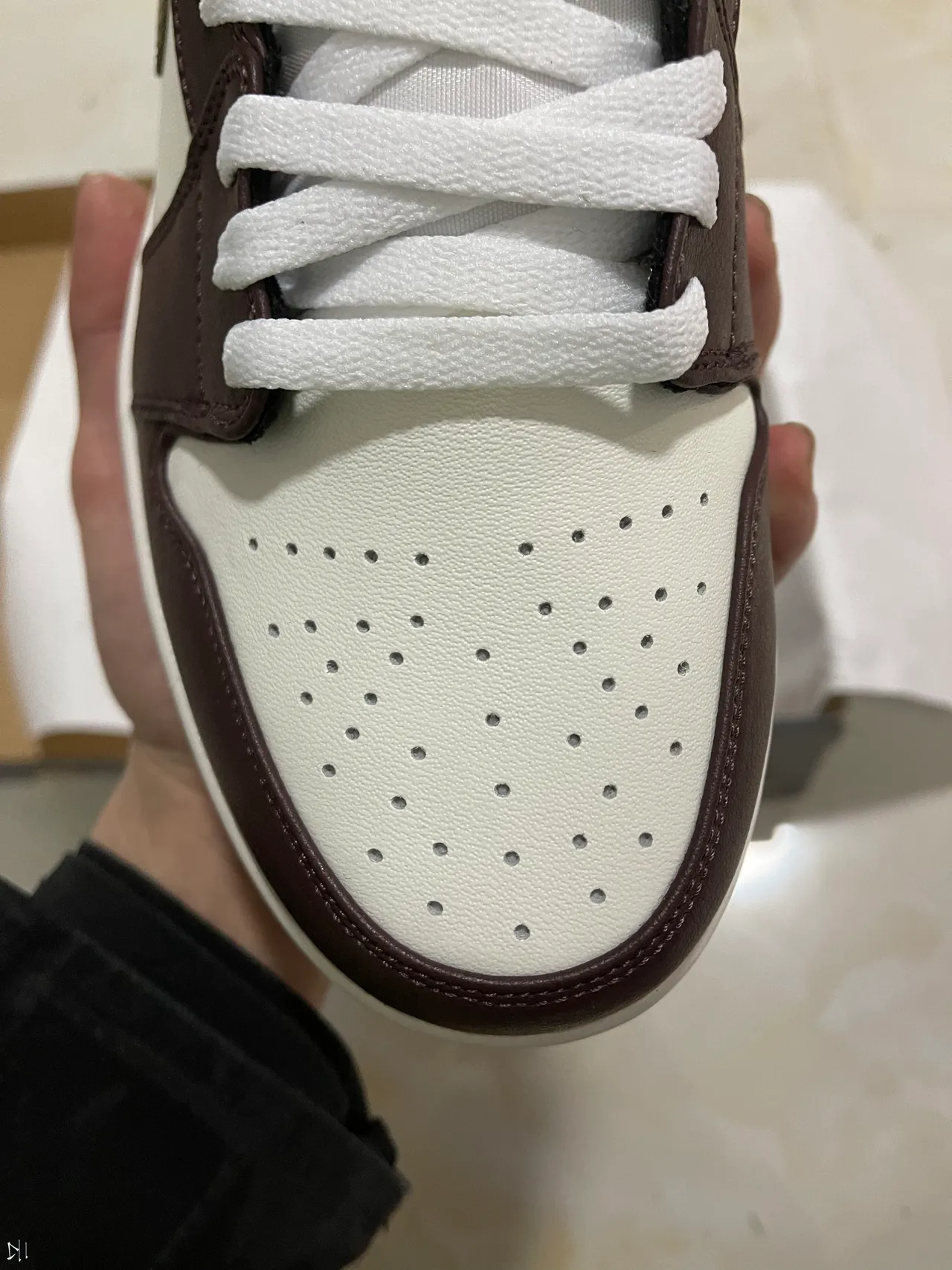 Nike Air Jordan 1 Low White Brown Tan Lifestyle Sneakers 3