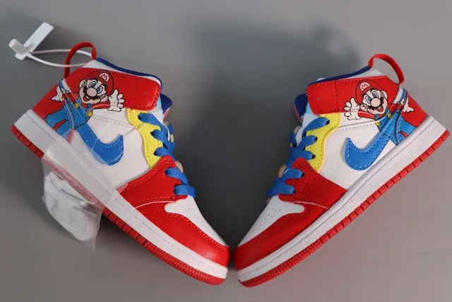 Nike Air Jordan 1 Pink Blue High-Top Padded Collar Basketball Shoes 9