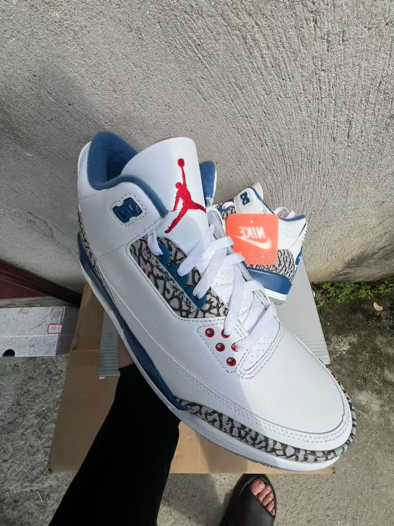 Nike Air Jordan 3 White Royal Blue Elephant Print Basketball Shoes 2