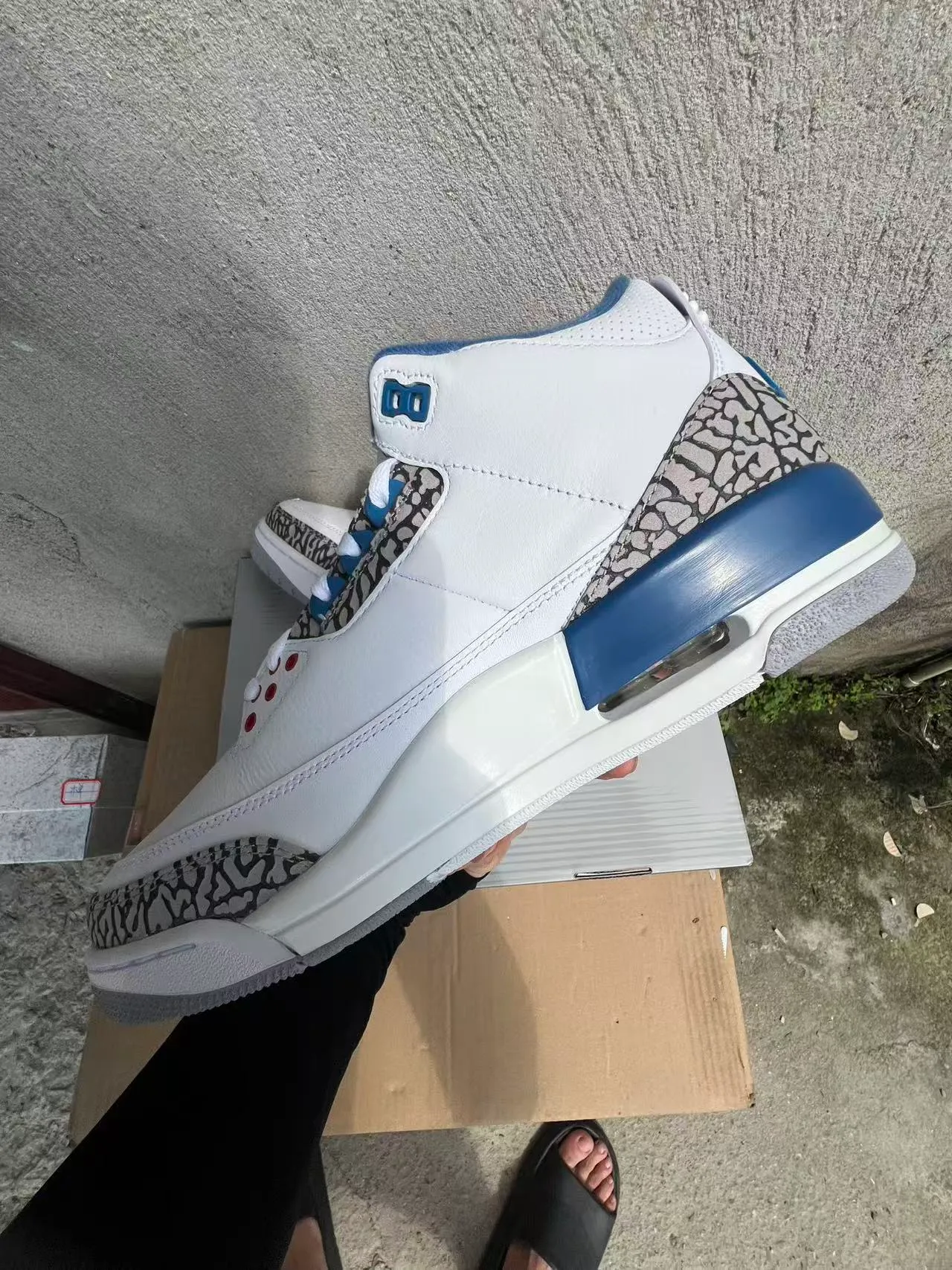 Nike Air Jordan 3 White Royal Blue Elephant Print Basketball Shoes 5