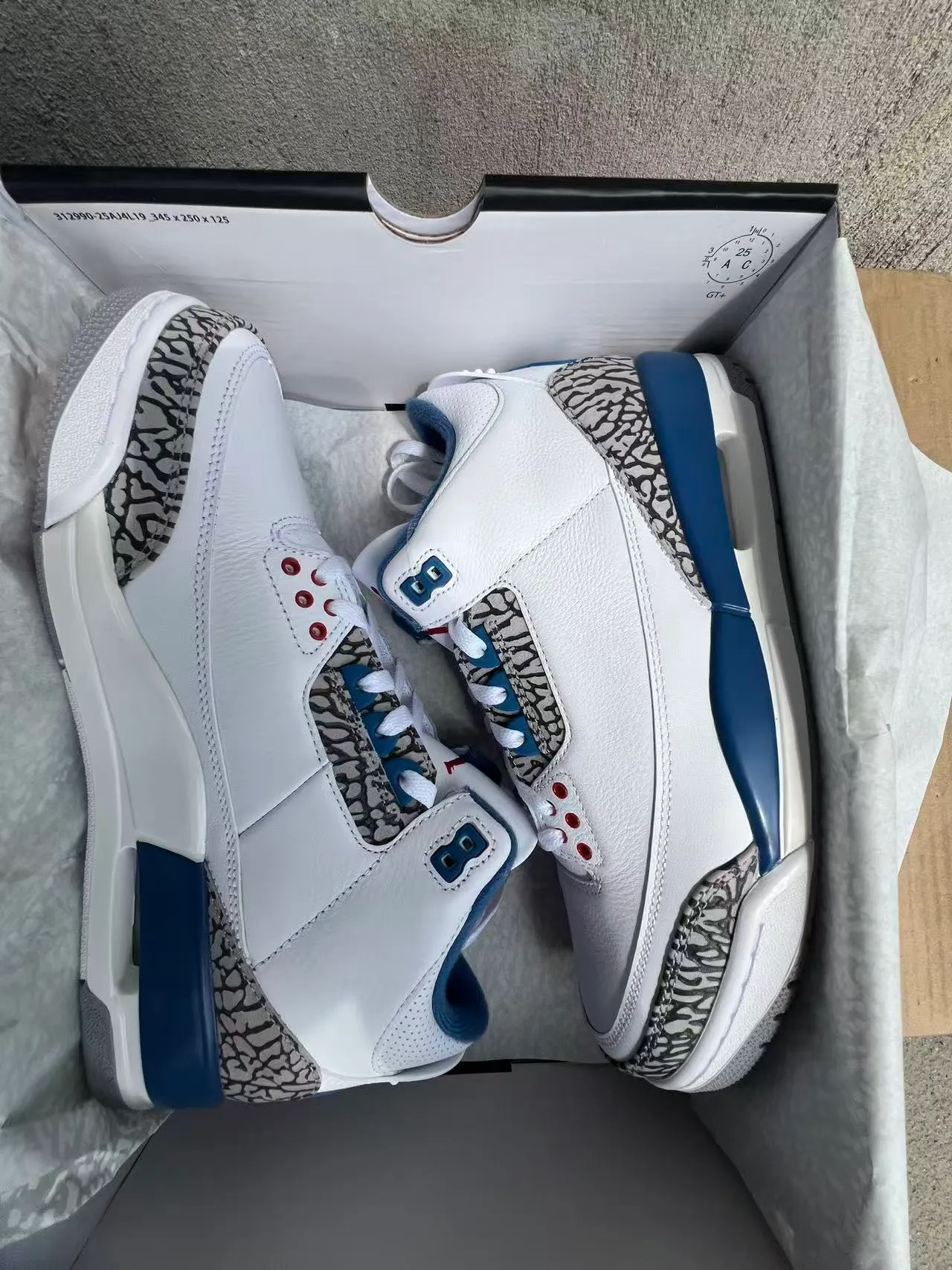 Nike Air Jordan 3 White Royal Blue Elephant Print Basketball Shoes 9