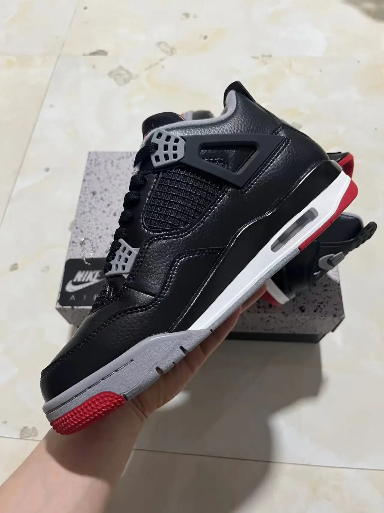Nike Air Jordan 4 Black Red Gray Chaussures de Basketball 5