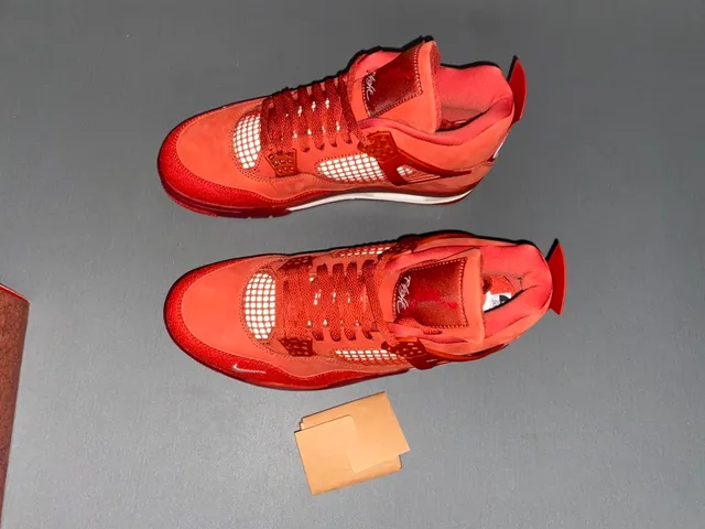 Nike Air Jordan 4 Red Monochrome Basketball Shoes 9