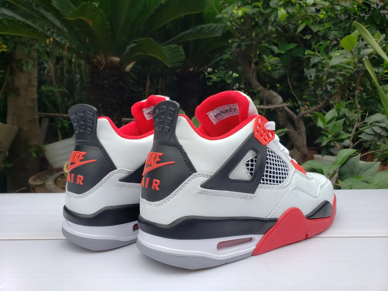 Nike Air Jordan 4 Blanc Rouge Noir Chaussures de Basketball 5