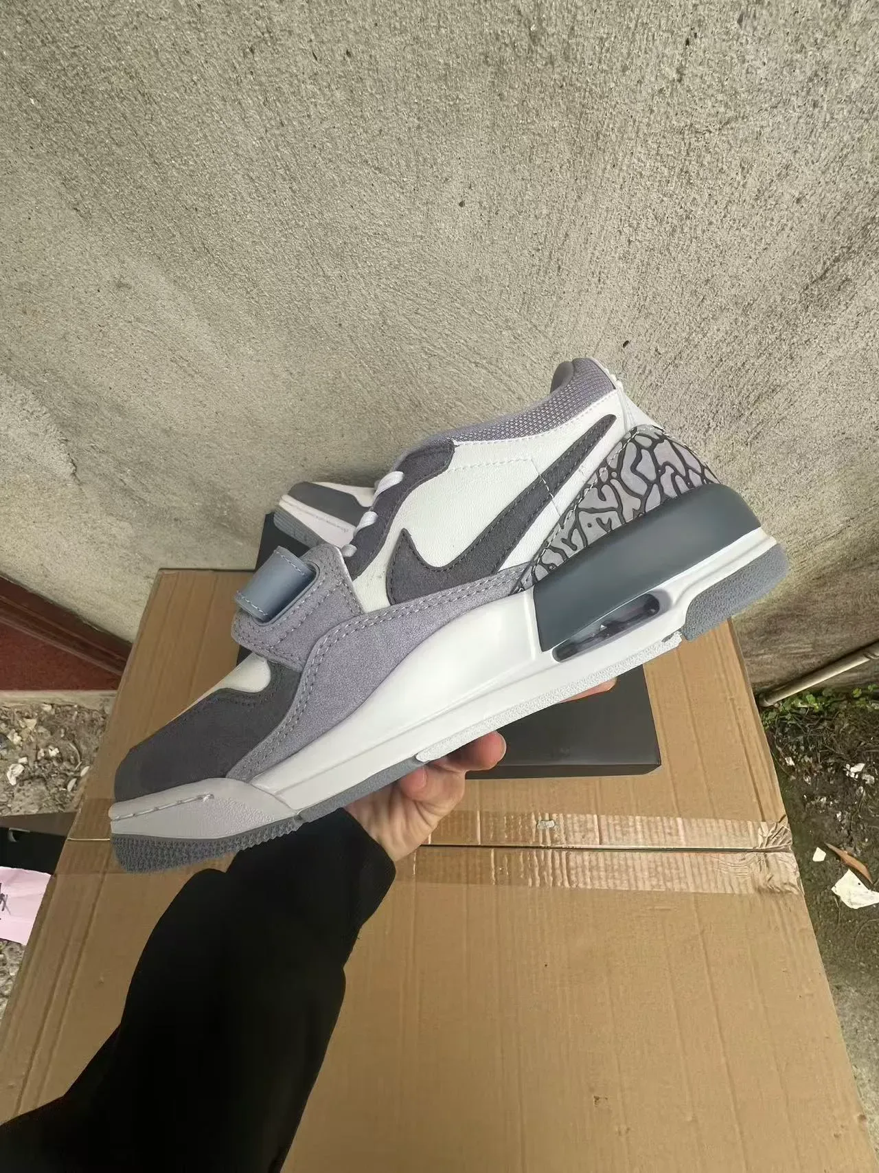 Nike Air Jordan Legacy 312 White Gray Elephant Print Lifestyle Sneakers 5