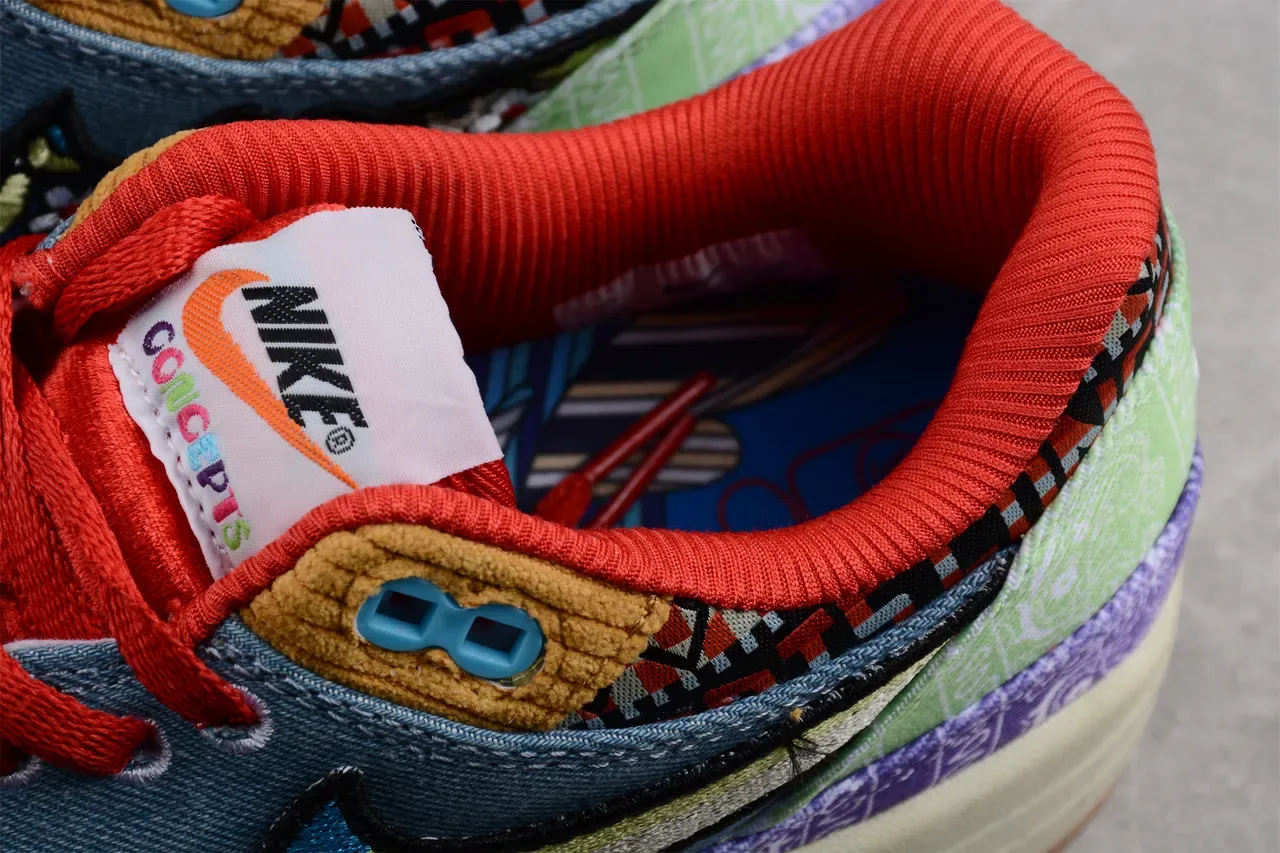 Nike Air Max 1 Multicolor Patchwork Bandana Lifestyle Sneakers 8