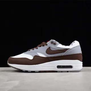 Nike Air Max 1 Branco Cinza Marrom tênis lifestyle