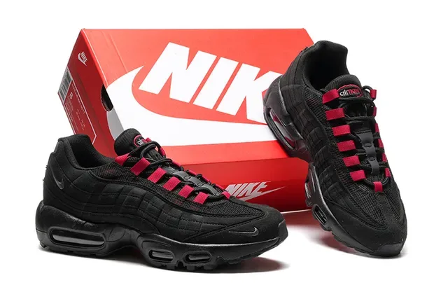 Nike Air Max 95 Black and Red Lifestyle Sneakers 2