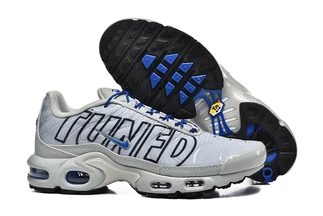 Nike Air Max Plus Gradient Purple Wave Lifestyle Sneakers 5